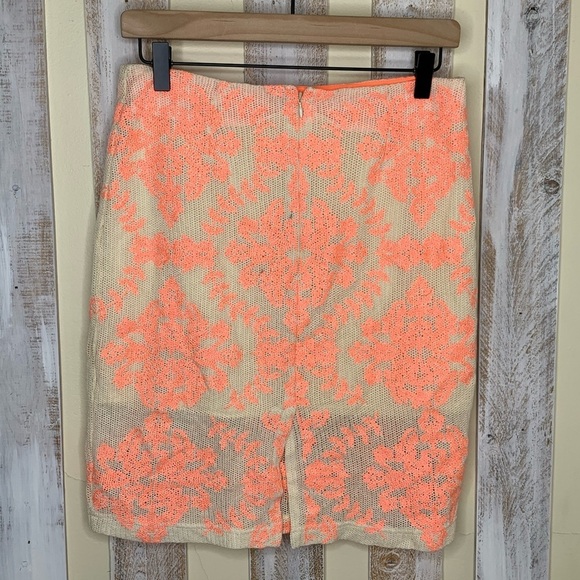 J.O.A Los Angeles Woven Embroidered Neon Skirt - Picture 4 of 10